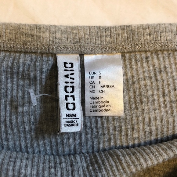 Cropped Boat Neck Shirt - Picture 2 of 2